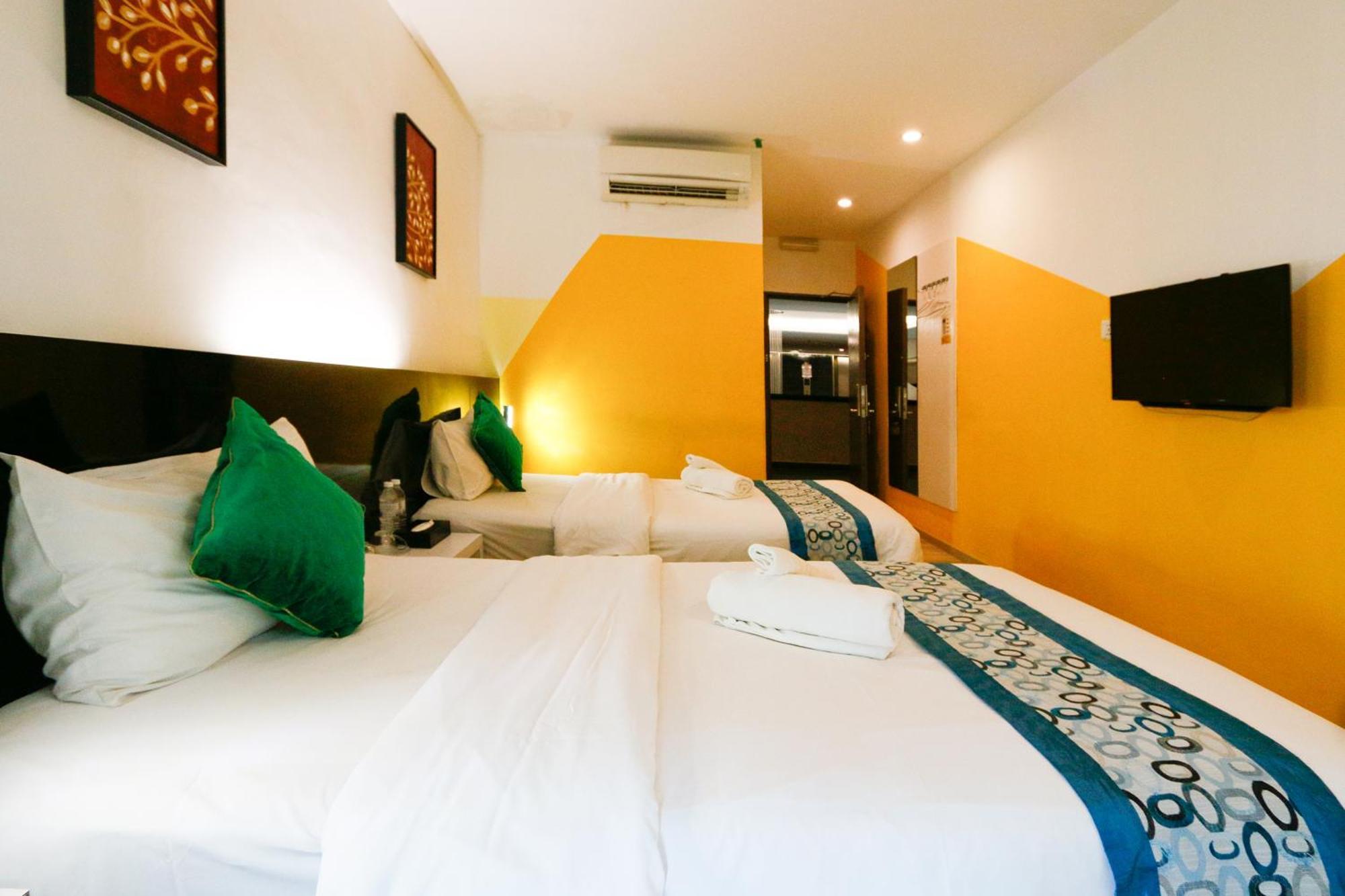 Golden Roof Hotel Ampang Ipoh Exterior foto