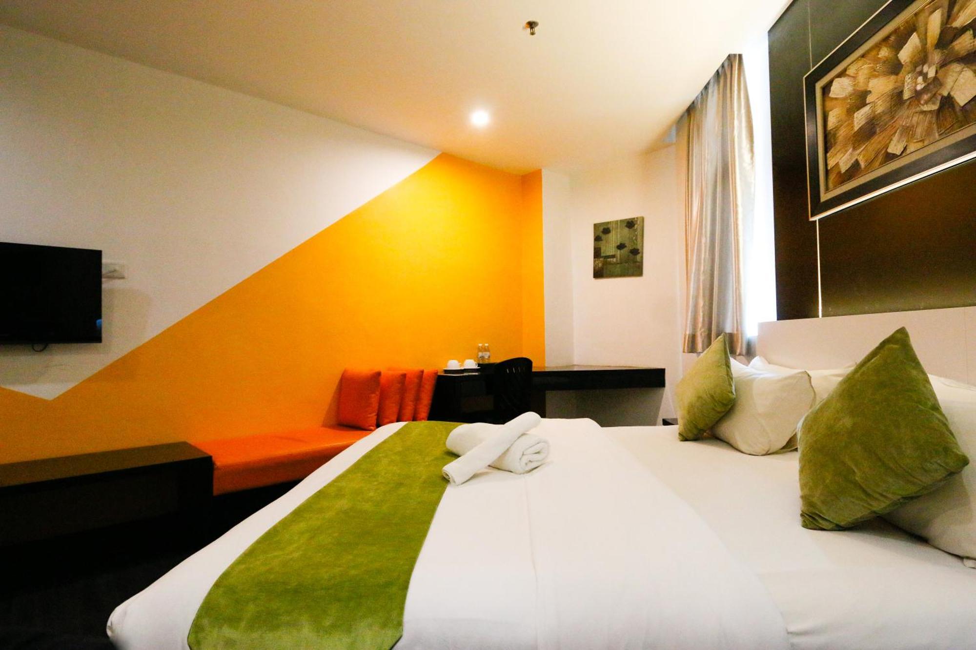 Golden Roof Hotel Ampang Ipoh Exterior foto